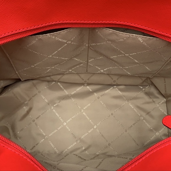 Michael Kors Jet Set Travel Small Leather Top Zip Shoulder Tote Handbag - Picture 12 of 16